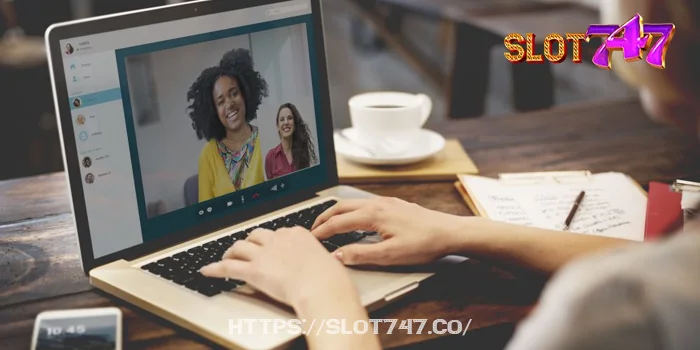 How to Organize Virtual Meetups for Community Members