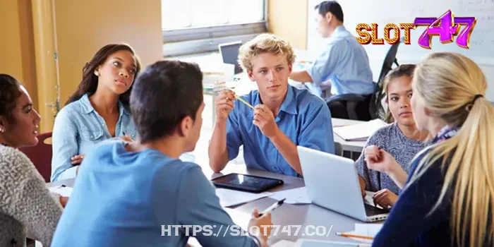 Arranging Presentations for Gaming Education